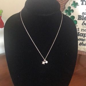 Vantel Pearl necklace.